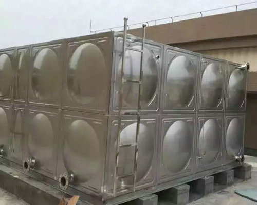 不銹鋼水箱與玻璃鋼水箱哪個更結實堅固