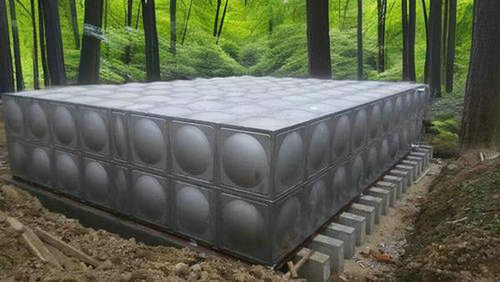 建筑工地用的運(yùn)城消防不銹鋼水箱一般是多少噸的